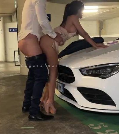 Angela Doll’s Onlyfans Public Parking Sex Full HD